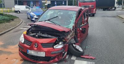 Groźna kolizja na lipnowskim skrzyżowaniu